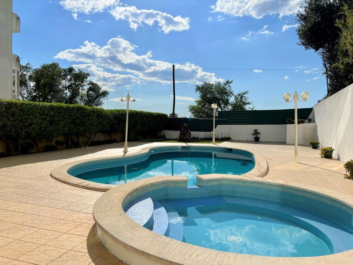 Portimao Classic With Pool By Homing Apartment Алвор Екстериор снимка